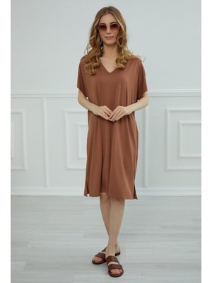 Koyu Kahverengi Yırtmaçlı Penye Kısa Elbise,elb