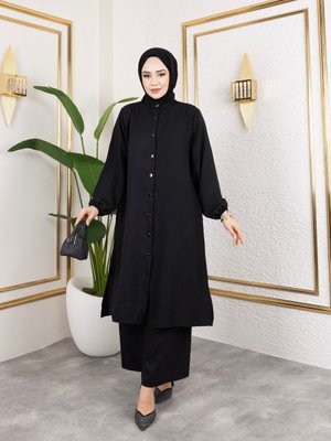 Siyah Hakim Yaka Ve Önü Düğmeli Pantolonu Cepli İkili Keten Takım Siyah Hakim Yaka Ve Önü Düğmeli Pantolonu Cepli İkili Keten Takım