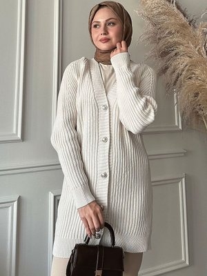 Fitilli Gold Düğmeli Ekru Triko Hırka Fitilli Gold Düğmeli Ekru Triko Hırka