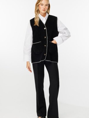 Tığ İşi Siyah Kovboy Yelek