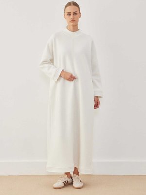 Dikiş Detaylı Oversıze Elbise Ekru