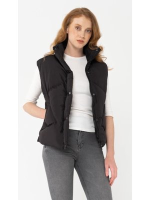 Siyah Spor Kısa Şişme Yelek Siyah Spor Kısa Şişme Yelek