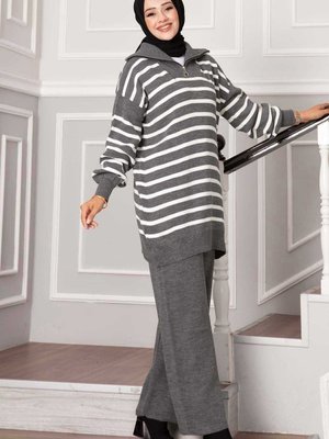 Kamyoncu Yaka Fermuarlı Triko Takım Kamyoncu Yaka Fermuarlı Triko Takım