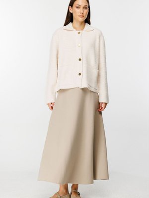 Gömlek Yaka Düğmeli Krem Hırka