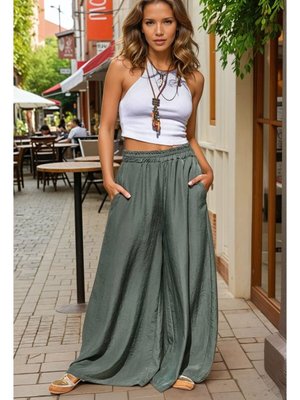 Haki Beli Lastikli Cepli Bol Paça Salaş Oversize Yumuşak Dokulu Rahat Pantolon Haki Beli Lastikli Cepli Bol Paça Salaş Oversize Yumuşak Dokulu Rahat Pantolon