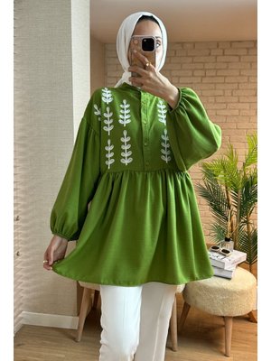 Fıstık Yeşili Önü Çiçek Nakışlı Tunik