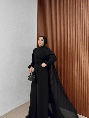 Siyah Pelerinli Tulum Siyah Pelerinli Tulum