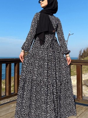 Leopar Desenli Siyah Elbise Leopar Desenli Siyah Elbise