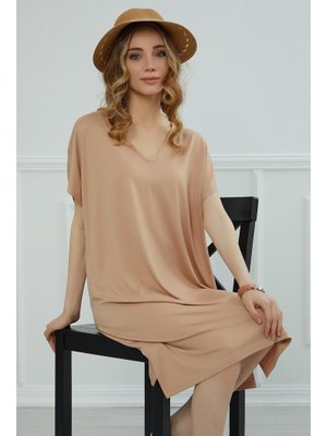 Sütlü Kahve Yırtmaçlı Penye Kısa Elbise,elb