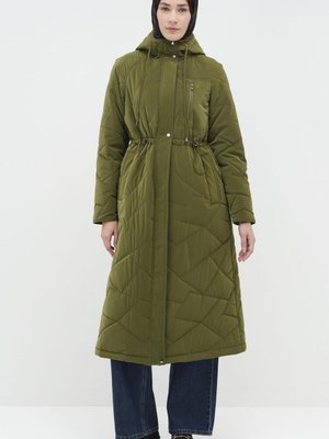 Reglan Kollu Kapitone Kaban Haki Reglan Kollu Kapitone Kaban Haki