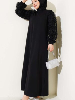 Siyah Çiçekli Tül Kollu Elbise Siyah Çiçekli Tül Kollu Elbise