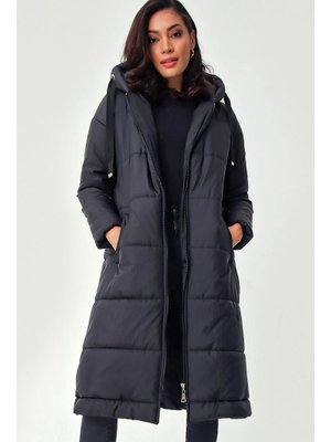 Siyah Kapüşonlu Uzun Şişme Mont Siyah Kapüşonlu Uzun Şişme Mont