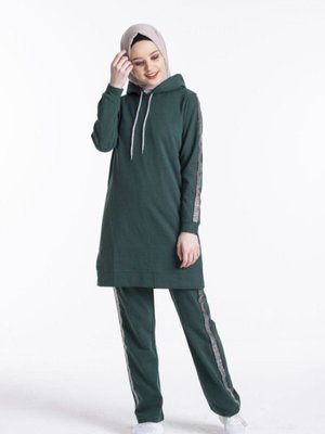 Bskış Butik Nefti Yeşili Kapüşonlu Kol Şeritli Eşofman Takımı Bskış Butik Nefti Yeşili Kapüşonlu Kol Şeritli Eşofman Takımı