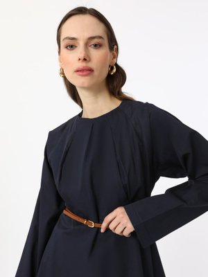 Lacivert Exclusive Takım