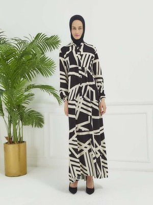 Siyah Geometrik Desen Elbise
