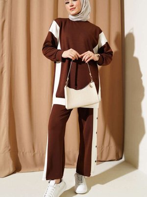 Kahverengi Loyşa Şerit Detaylı İkili Takım Kahverengi Loyşa Şerit Detaylı İkili Takım