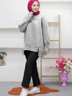 Tesettür Eteği Yırtmaçlı Basic Sweatshirt Tesettür Eteği Yırtmaçlı Basic Sweatshirt