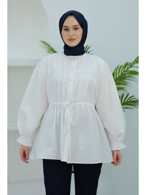 Beyaz Robadan Büzgü Detaylı Balon Kol Gömlek