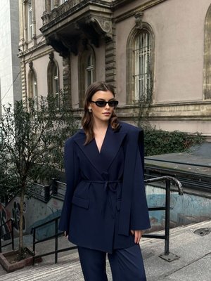 Lacivert İp Bağlamalı Omuz Detaylı Astarlı Blazer Ceket