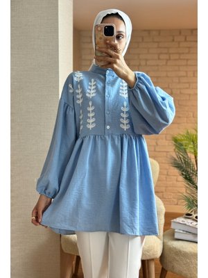 Bebe Mavisi Önü Çiçek Nakışlı Tunik