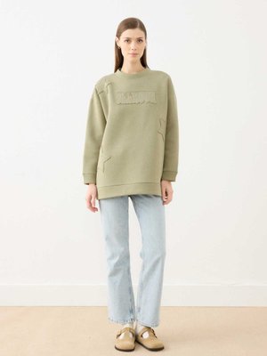 Yıldız Nakışlı Sweatshırt Çağla