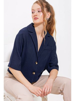 Lacivert Çift Düğmeli Oversize Crop Keten Ceket Lacivert Çift Düğmeli Oversize Crop Keten Ceket