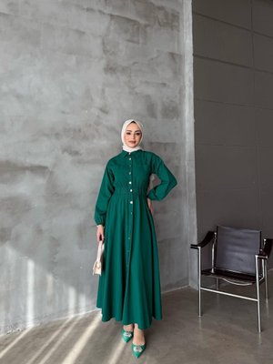 Çıtçıtlı Elbise Zümrüt