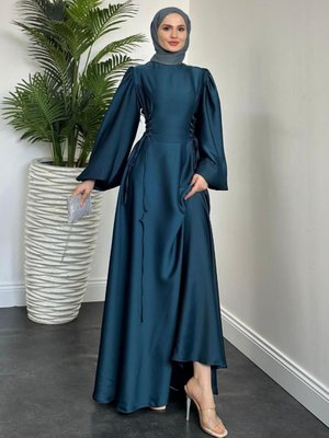 Orya Yanları Sıkmalı Saten Abiye Elbise Petrol Yeşili Orya Yanları Sıkmalı Saten Abiye Elbise Petrol Yeşili