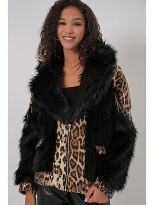 Siyah Peluş Kürk Mont Siyah Peluş Kürk Mont