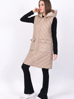 Fermuar Detaylı Uzun Kapitone Kapüşonlu Yelek