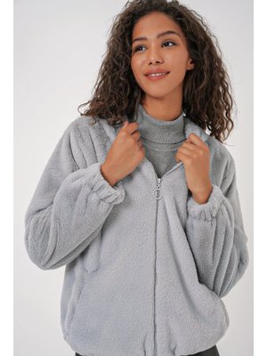 Gri Kapüşonlu Kürklü İçi Astarlı Mont Gri Kapüşonlu Kürklü İçi Astarlı Mont