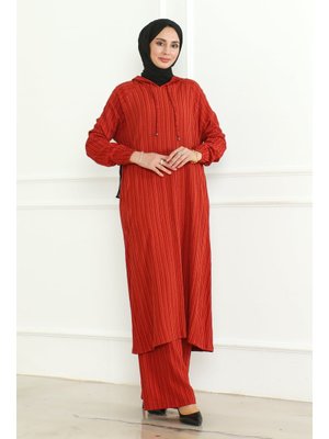 Kırmızı İkili Takım (kapişonlu ) & Kırmızı İkili Takım (kapişonlu ) &