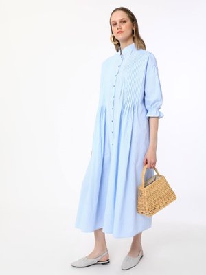 Nervür Detaylı Kolu Lastikli Elbise Acik Mavi Çizgili