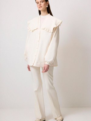 Geniş Yakalı Krep Hırka Geniş Yakalı Krep Hırka