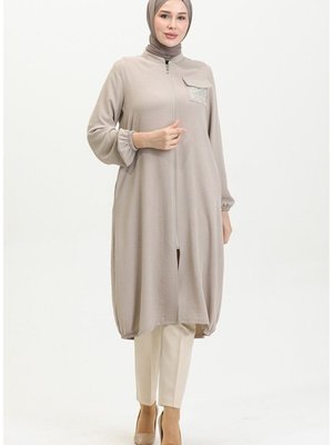 Pullu Fermuarlı Kap Pullu Fermuarlı Kap