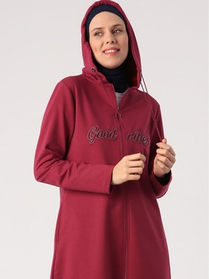 Koyu Bordo Aplike Nakışlı Çift Kordonlu Kapüşonlu Hırka Koyu Bordo Aplike Nakışlı Çift Kordonlu Kapüşonlu Hırka