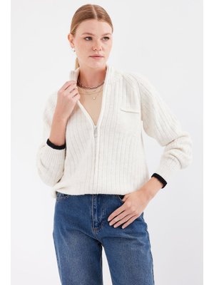 Ekru Fermuarlı Triko Hırka