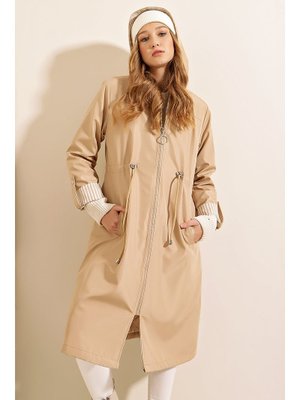 Bej Beli Büzgülü Kapüşonlu Trençkot Bej Beli Büzgülü Kapüşonlu Trençkot