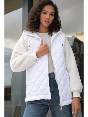 Beyaz Kolları Peluş Kapitone Mont Beyaz Kolları Peluş Kapitone Mont