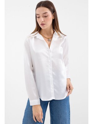 Beyaz Hafif Dökümlü Saten Gömlek Beyaz Hafif Dökümlü Saten Gömlek