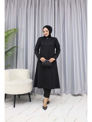 Siyah Biye Detaylı Fermuarlı Kap