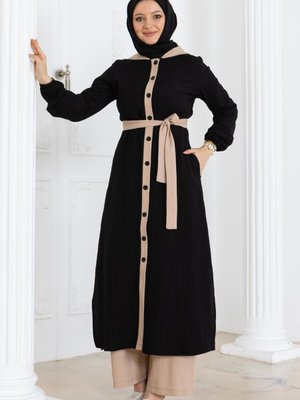 Siyah Kapüşonlu Düğmeli Takım Siyah Kapüşonlu Düğmeli Takım