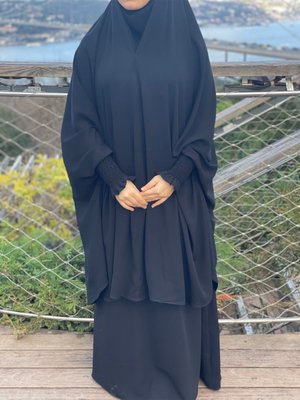 İğneli Peçeli Afgan Takımı