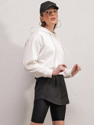 Siyah Sweatshirt Kazak Altı Gömlek Etek Siyah Sweatshirt Kazak Altı Gömlek Etek