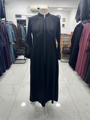 Bulut Desenli Atlas Kumaş Kışlık Ferace Bulut Desenli Atlas Kumaş Kışlık Ferace