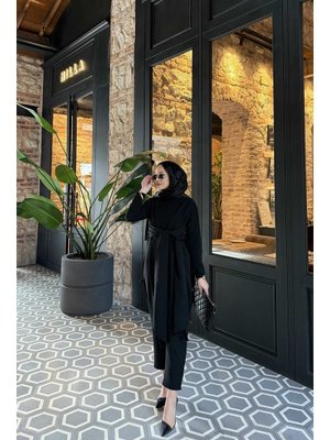 Siyah Bağlamalı Tulum Siyah Bağlamalı Tulum