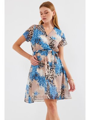 Mavi Kısa Kol Desenli Şifon Elbise Mavi Kısa Kol Desenli Şifon Elbise