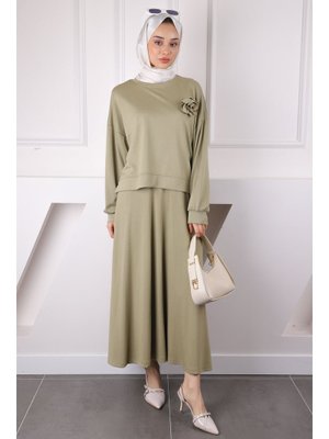 Haki Gül Aksesuarlı Modal Sweat Etekli Takım Haki Gül Aksesuarlı Modal Sweat Etekli Takım