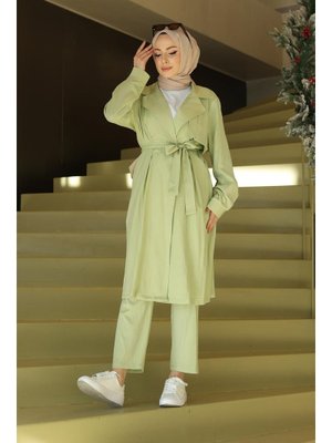 Mint Yeşili Ay Parça Detaylı Takım