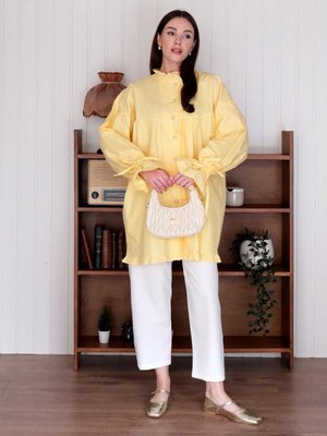 Sarı Karamel Kolu Büzgülü Gömlek Sarı Karamel Kolu Büzgülü Gömlek